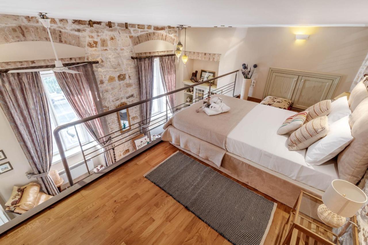 Mouragia Loft - Waterfront Old Corfu Town Appartement Buitenkant foto