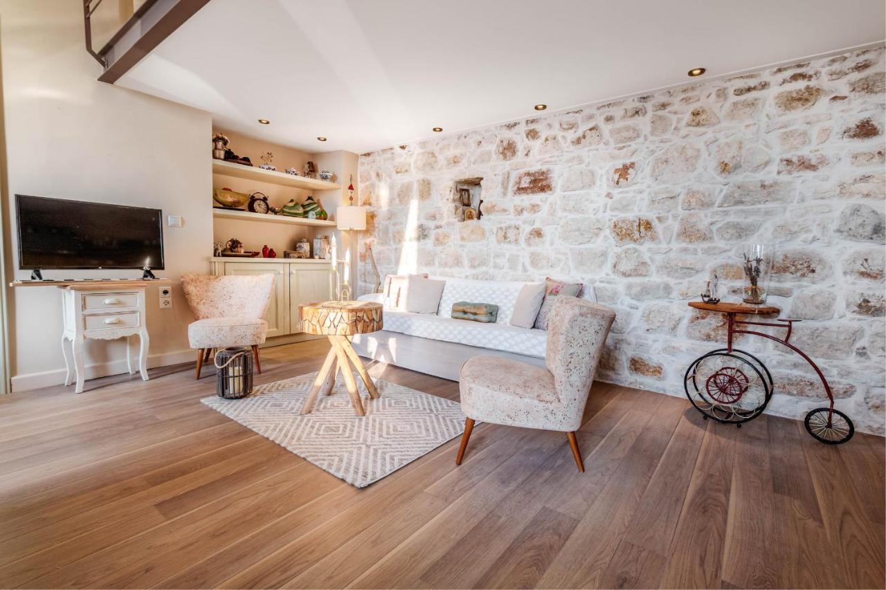 Mouragia Loft - Waterfront Old Corfu Town Appartement Buitenkant foto